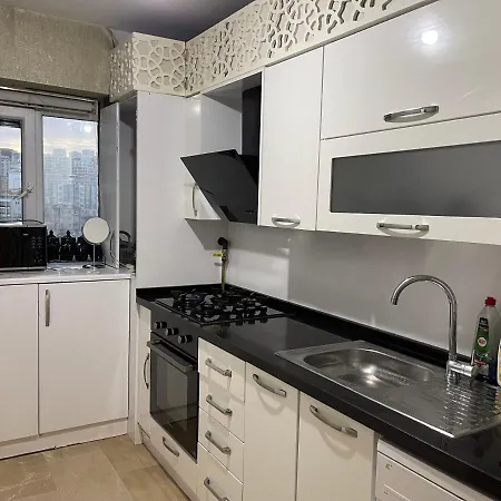 Lux Apartmint In E5 Delta Delux Διαμέρισμα *